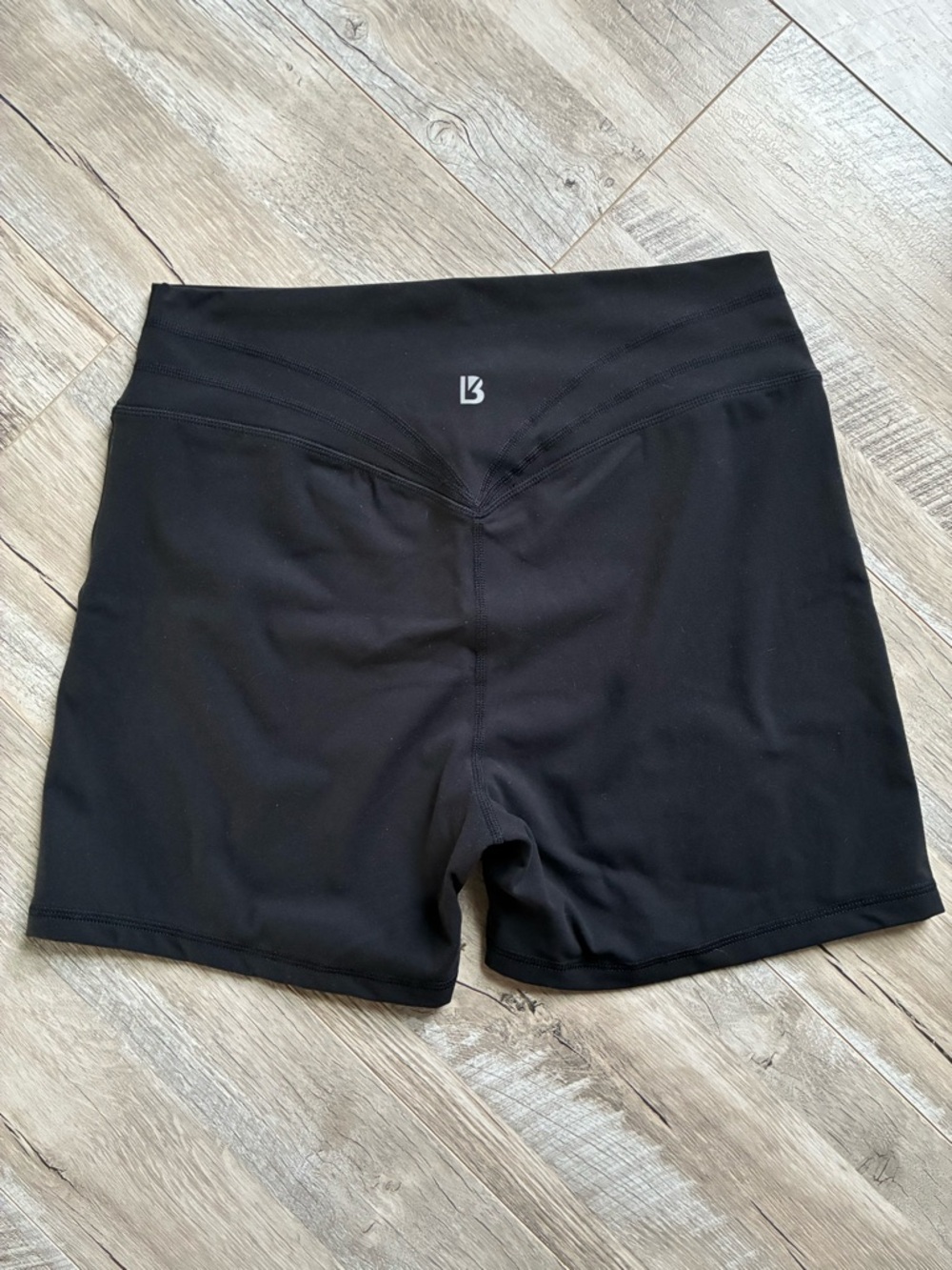BuffBunny 4” Legacy Short
